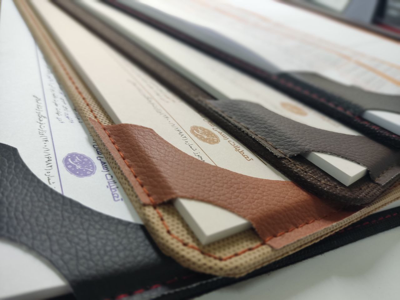 بهترین خدمات طراحی را از ما بخواهید